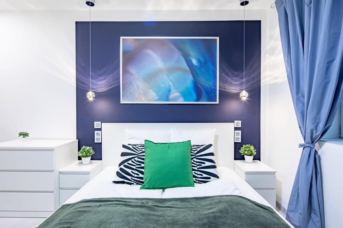 Central - New - Quiet Sleep Apartment Budapest Ngoại thất bức ảnh
